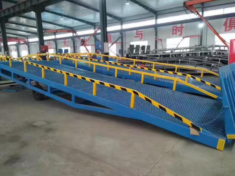 辽宁移动液压登车桥