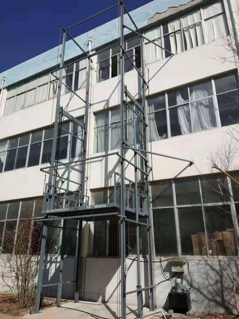辽宁室外贴墙货梯